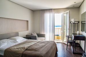 How to Make a Hotel Room Feel Like a Guest Room